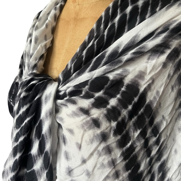 Michael Stars Black and White Wrap Like New! - Picture 2 of 6